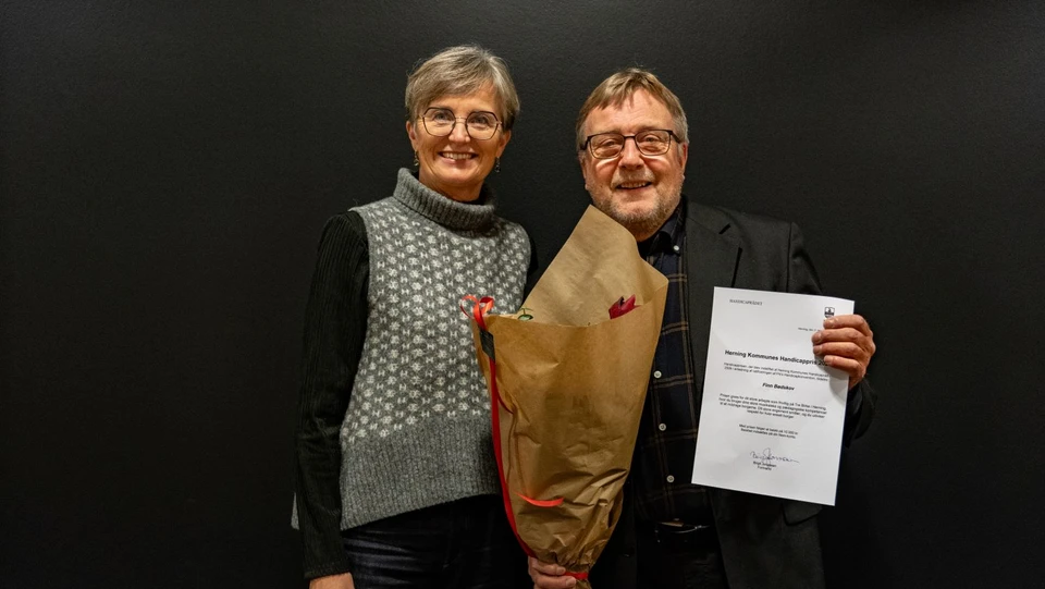 På billedet ses Herning Kommunes borgmester, Dorte West, og Finn Bødskov.